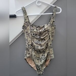 Garnet Hill Womens Ruched Bandeau One-Piece Swimsuit Floral Print Sz 8